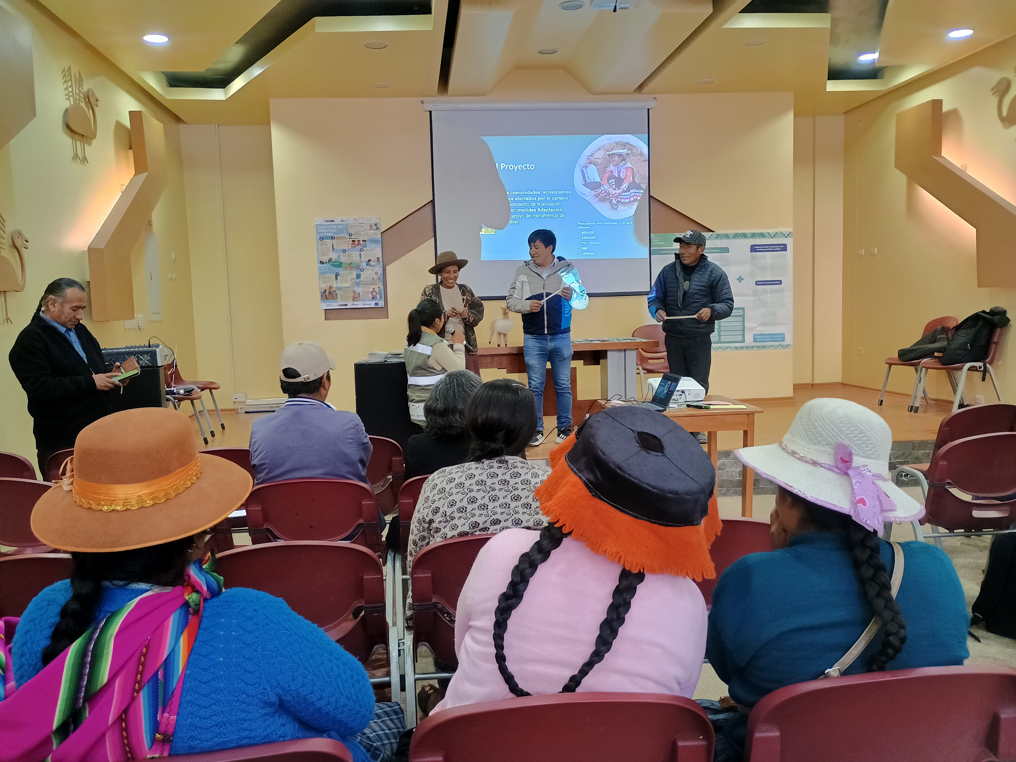 Puna Resiliente: MIDAGRI realiza talleres para fortalecer la adaptación climática en comunidades altoandinas de Puno, Cusco y Apurímac